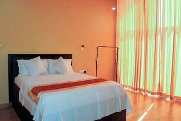 بنسيون Woody Crest