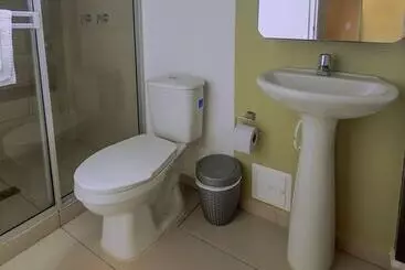 Ventiuna Hotel & Hostel