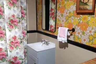 Общежитие Vintage Inn