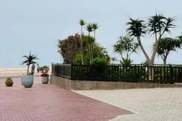تختخواب و صبحانه Silver Dunes Apartments