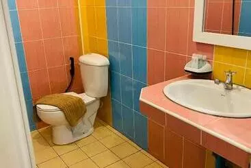 پانسیون บ้านพักการ์ฟิลด์ ซีวิว เกาะล้าน