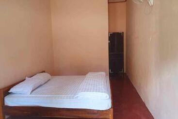 ペンション Khounxok Guesthouse