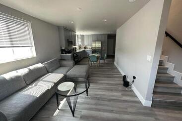 호스텔 Private In New Appartment Withbath