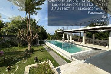 住宿加早餐  Makati Villa