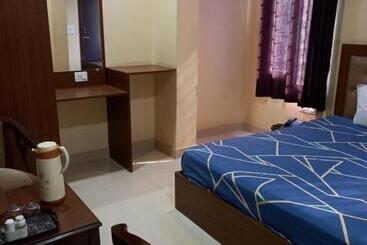 Hotel Royal Residency