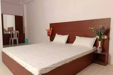 Pensió Narayan Guest House