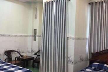 تختخواب و صبحانه Nhà Nghỉ Bình Minh 0vat