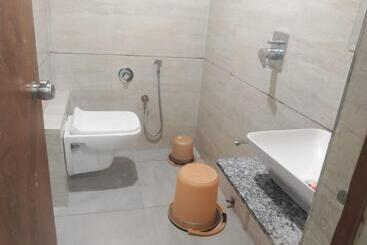 Hotel Jay Villa Grand