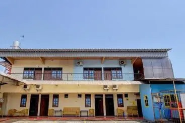 Hotel Oyo 93360 Wisma Subur