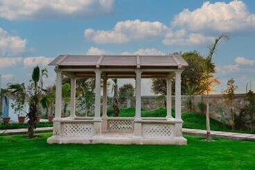 The Peace  A 2bhk Luxury Private Pool Villa