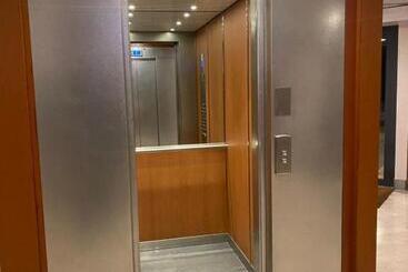 پانسیون Chambre à Côté Du Stade Arena La Défense Paris