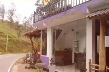 ホテル Hills View Lodge & Restaurant