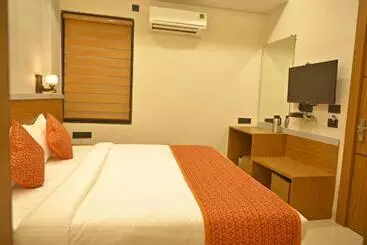 Hotel Seven B