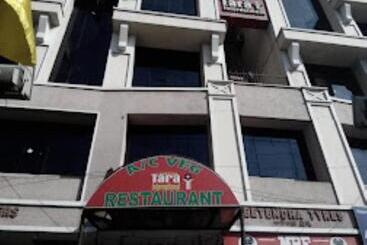 فندق Tara International Telangana