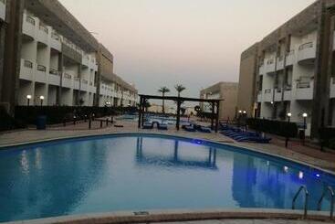ホテル Cecelia Resort Hurghada