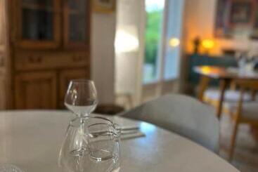 پانسیون The Home Privacy