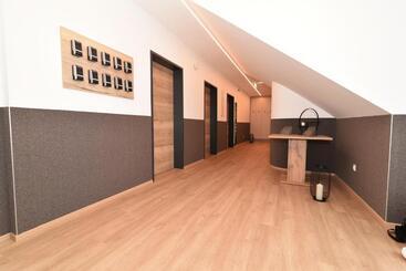 بنسيون Village Loft