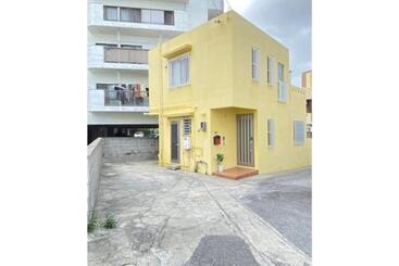 Pensió Yellow House   Vacation Stay 24896v