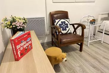 Pensió Logement 15 Minuites De Bordeaux