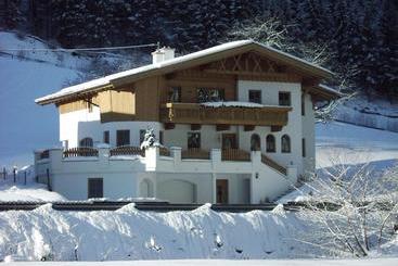 ホテル Alpenapart Walch