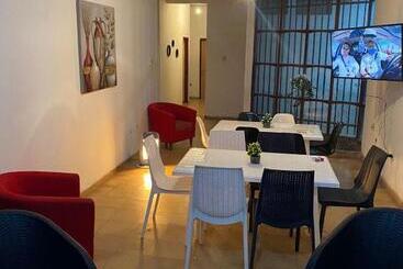 פנסיון Hostal San Antonio