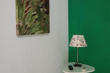 تختخواب و صبحانه La Darsena Fiumicino