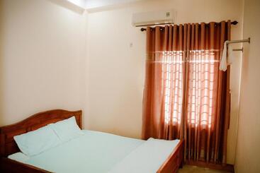 Hoang Ngoc Motel
