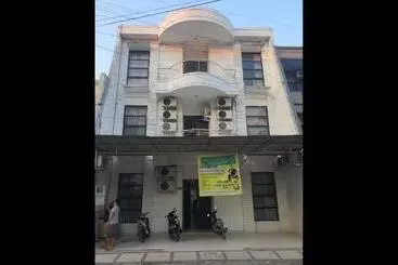 Szálloda Oyo 93319 Mumu Homestay
