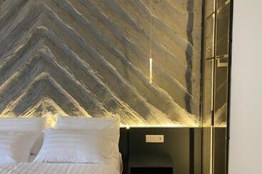 پانسیون Tirana Central Rooms