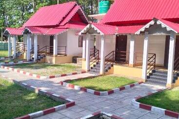 Hotel Day Night Resort & Resturant