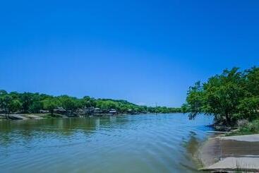 Pensjonat Waterfront Haven   Sleeps 19   Home Cinema   Dock   Weatherford Tx