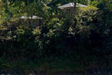 Resort Riviera Van Villas