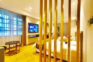 فندق Zhangjiajie Lollipop