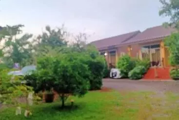 Minton Resort มิลตั้น รีสอร์ท