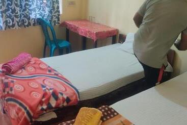 پانسیون Arambol Beach Laxmi Guest House