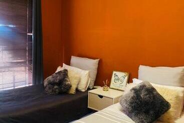 Pension Mokwena Lodge