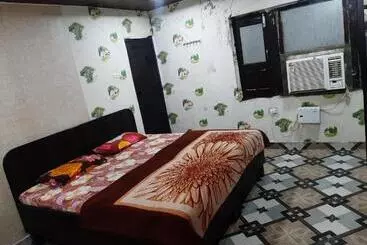 Pensiune Shri Haridas Dham