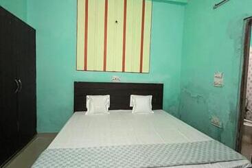 Pensiune Radhika Residency