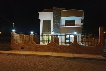 Hotel Rondador Cotopaxi