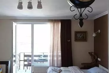 پانسیون Tamara