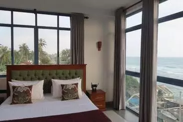 Majatalo Surf View Resort