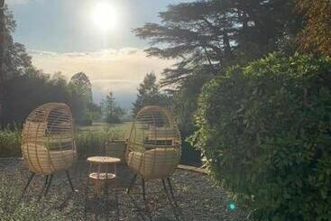 Bed and Breakfast Petite La Belle