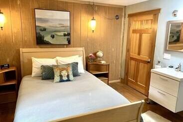 בית מלון כפרי Bell In The Woods B&b