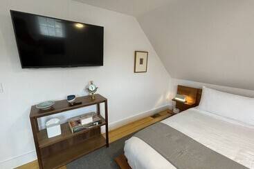 فندق Inn At Cook Street