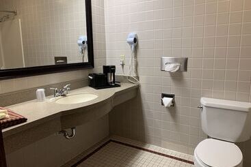 בית מלון כפרי Starved Rock Lodge & Conference Center