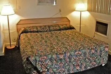 Hub Motel