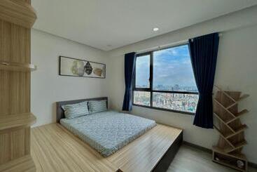 アパートホテル Goldview Luxury Home Pool&gym