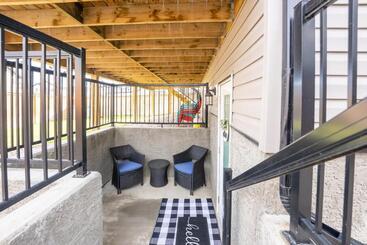 بنسيون Copperwood Cozy Cellar