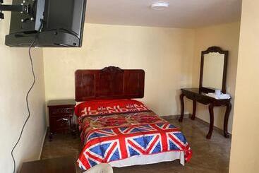 هتل Colibrí Apizaco Centro