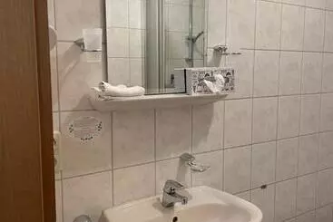 Hotelli Landgasthof   Braukeller   Fattigau